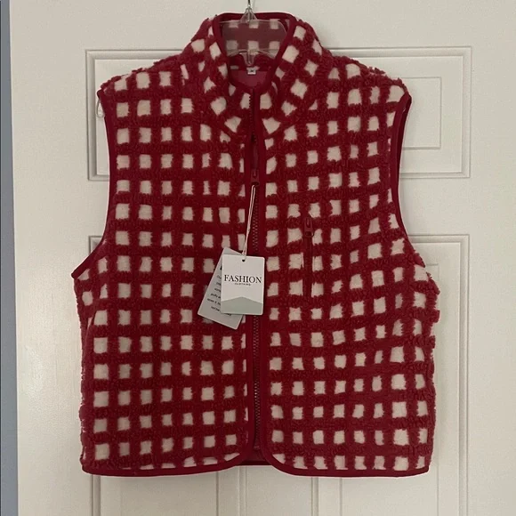 Red and White Checkered Fleece Vest - Picture 1 of 4
